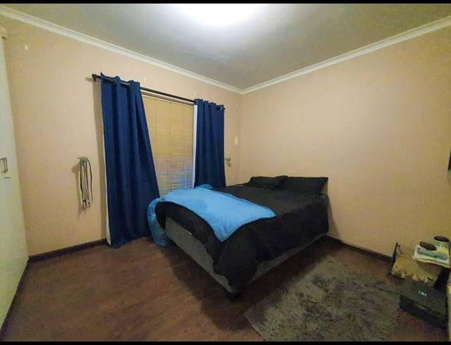 3 BEDROOM HOUSE FOR SALE IN GLENWOOD